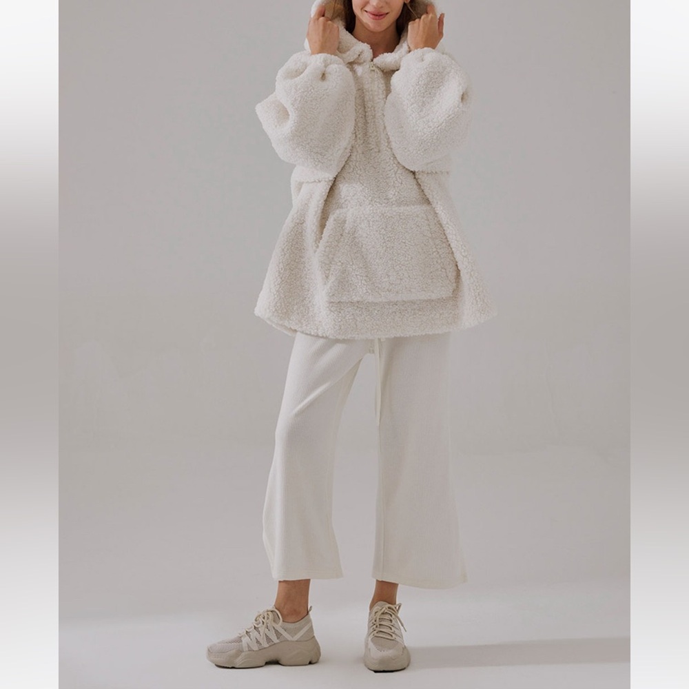 🎯NWOT Nap Pouch Pocket Fleece Hoodie Ivory Size Small - Picture 2 of 15